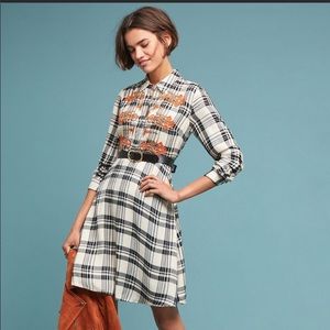 Beautiful long sleeve dress by Anthropologie. ♥️